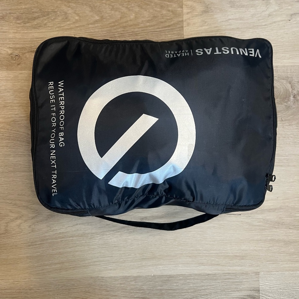 VENUS Black Waterproof Travel Bag